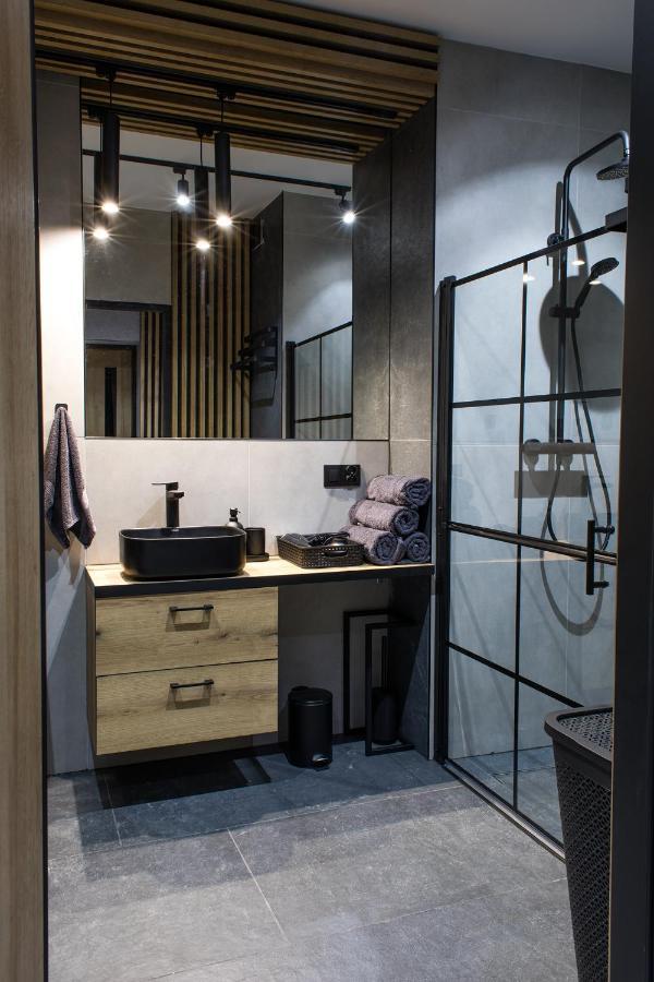 Apartament Black Loft Nysa Ngoại thất bức ảnh