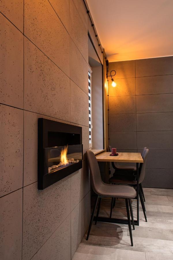 Apartament Black Loft Nysa Ngoại thất bức ảnh